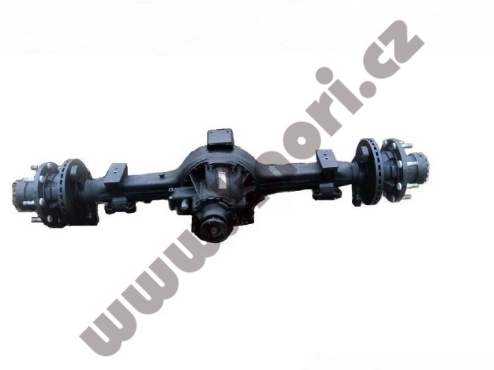 Zadní náp. D120-i-4,1 s UD( 8-dír. náboj) MERITOR